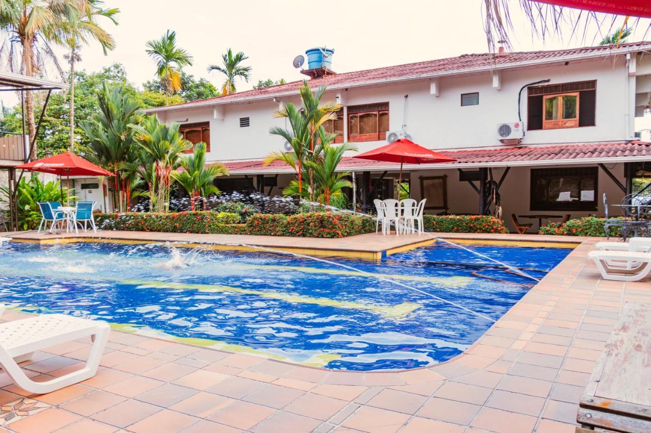 Hotel Casa Baquero El Cairo  Екстер'єр фото